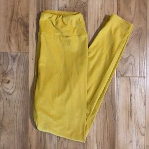 NEW 🌟 Yellow Solid LuLaRoe Leggings